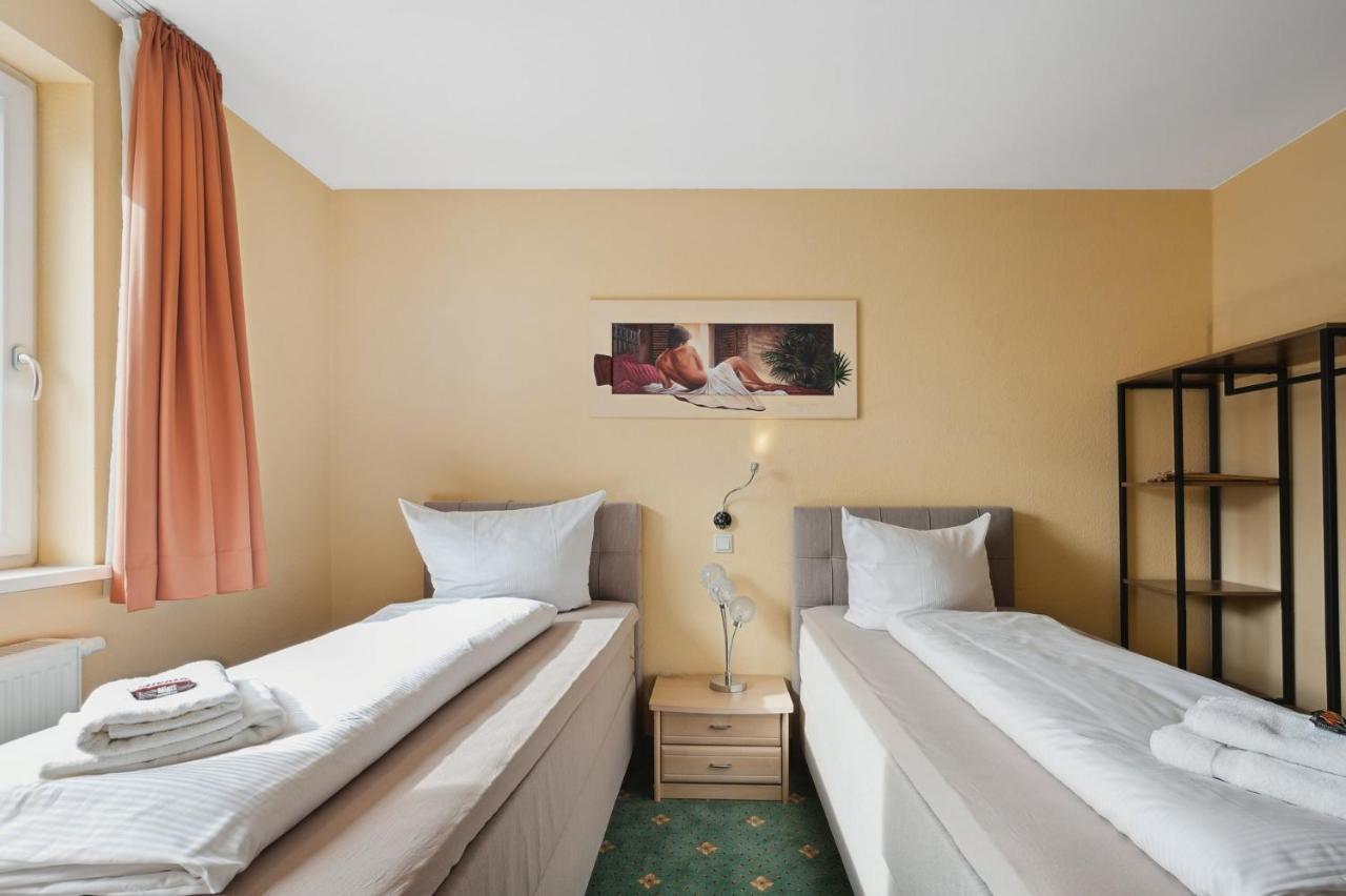 7O'Clock - Hotel Hannover Laatzen Luaran gambar